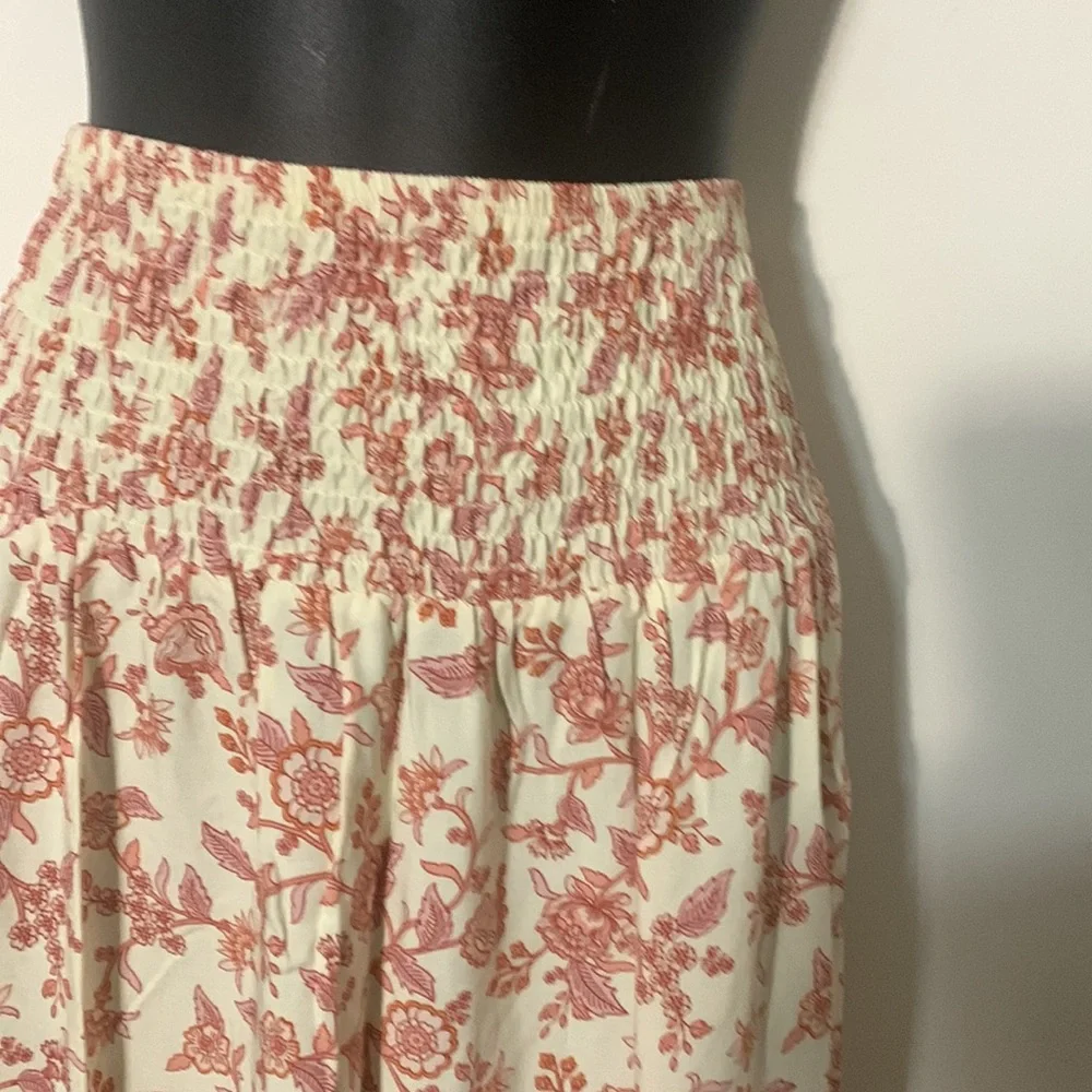 Miracle ,feminine ladies maxi floral flowing skirt  with wide elastic waist - Picture 2 of 5